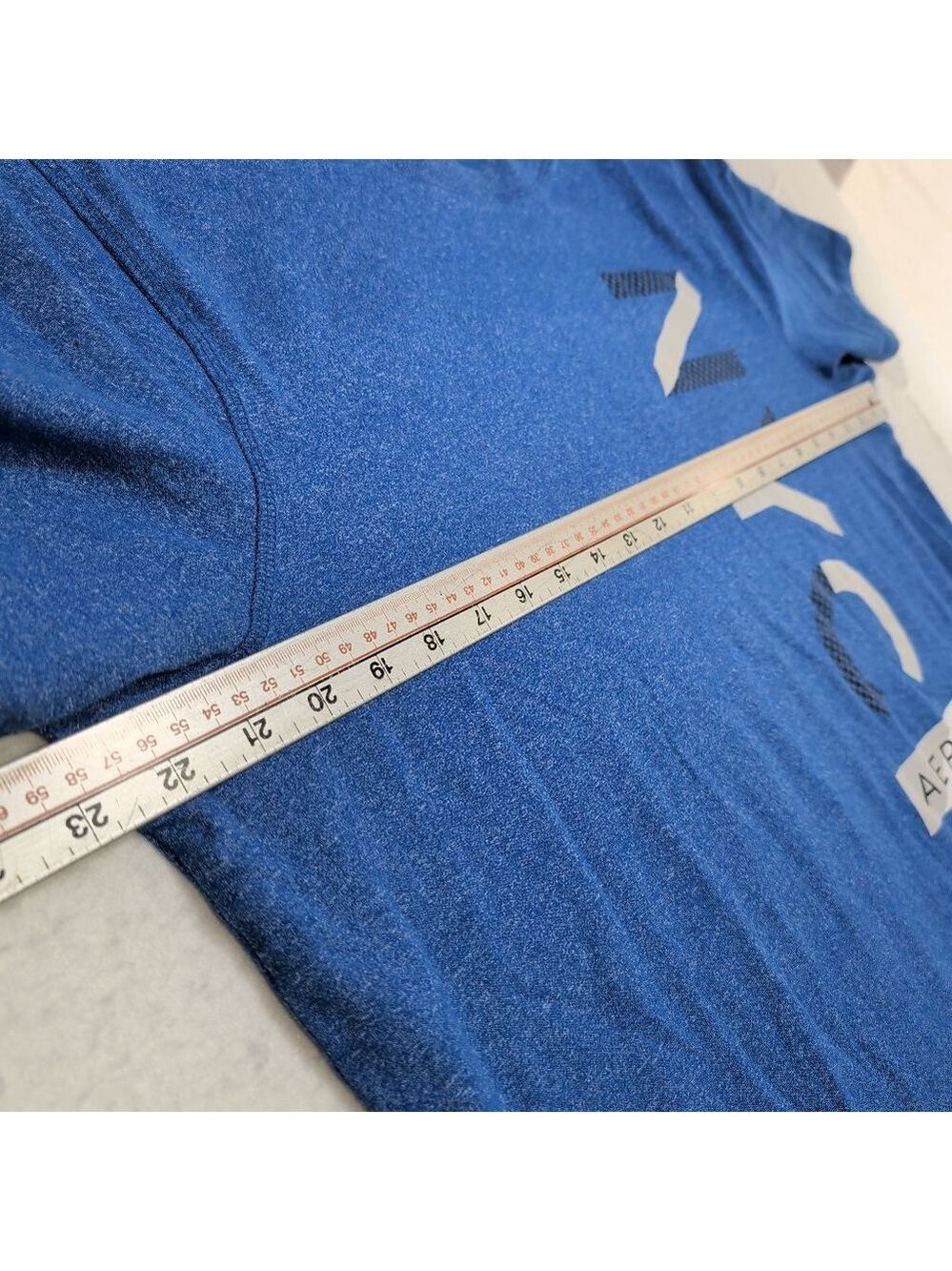 Performance tee - Picture 9 of 11